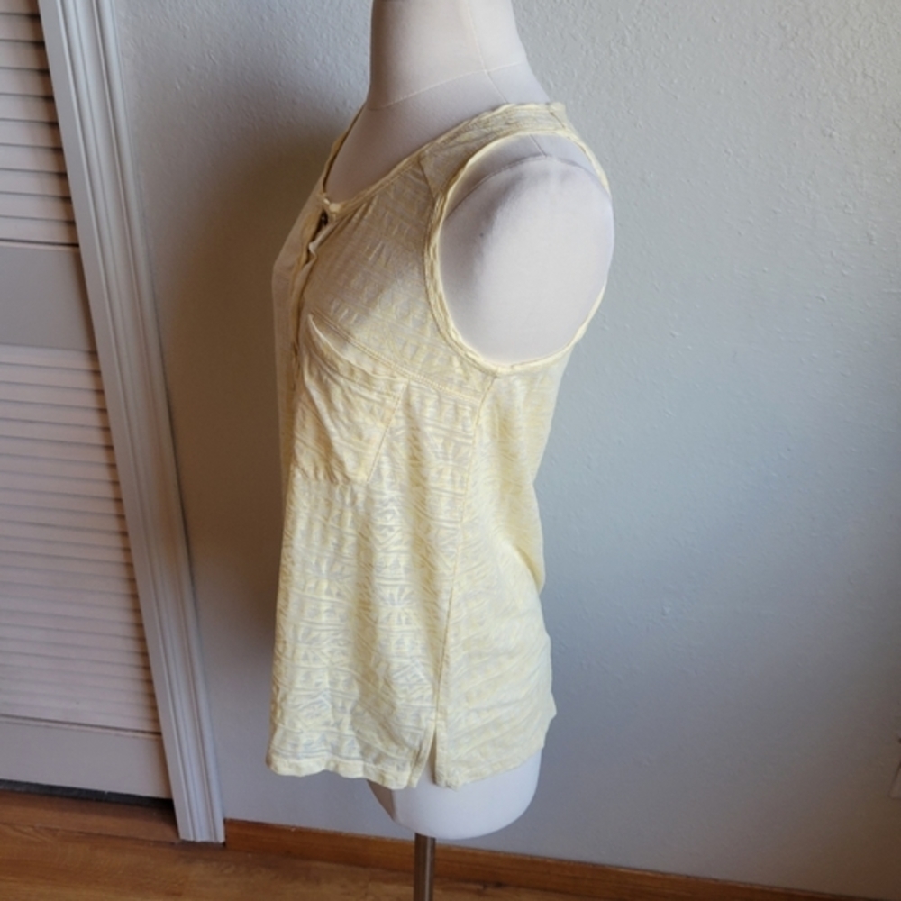 Hem & Thread Yellow Tank - Picture 3 of 6
